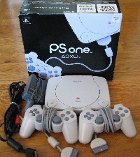 PS One (SCPH-101) mini1