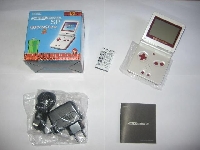 Game Boy Advance SP Famicom Color mini1